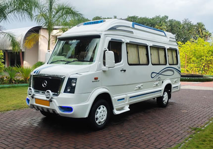 12 Seater Tempo Traveller Booking in Amritsar