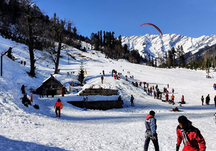 Amritsar to Manali Tour By Taxi